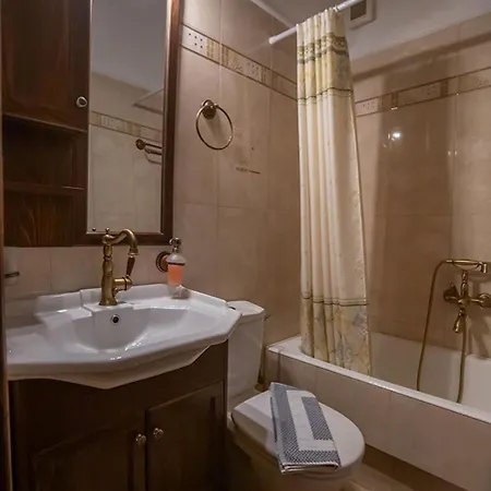 Guesthouse Moucha Casa de hóspedes 3*